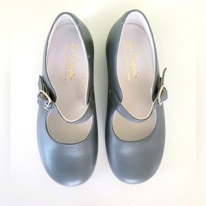 La Coqueta Mary Janes Leather Shoes